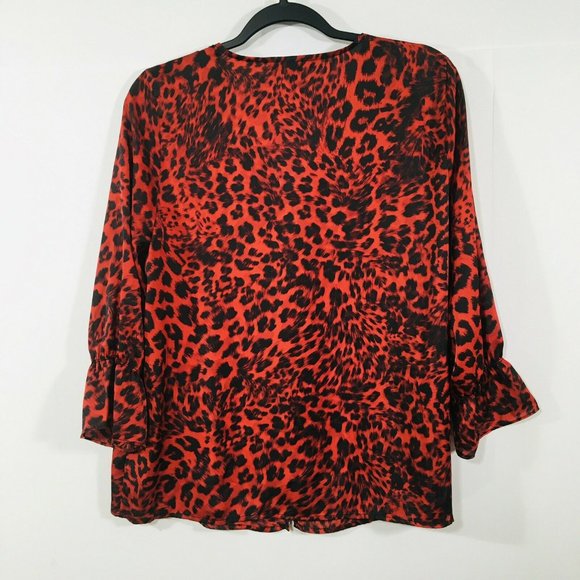 Zac & Rachel Womens Satin Blouse Sz P/ L Red Cheetah Print Covered Buttons - Picture 7 of 7